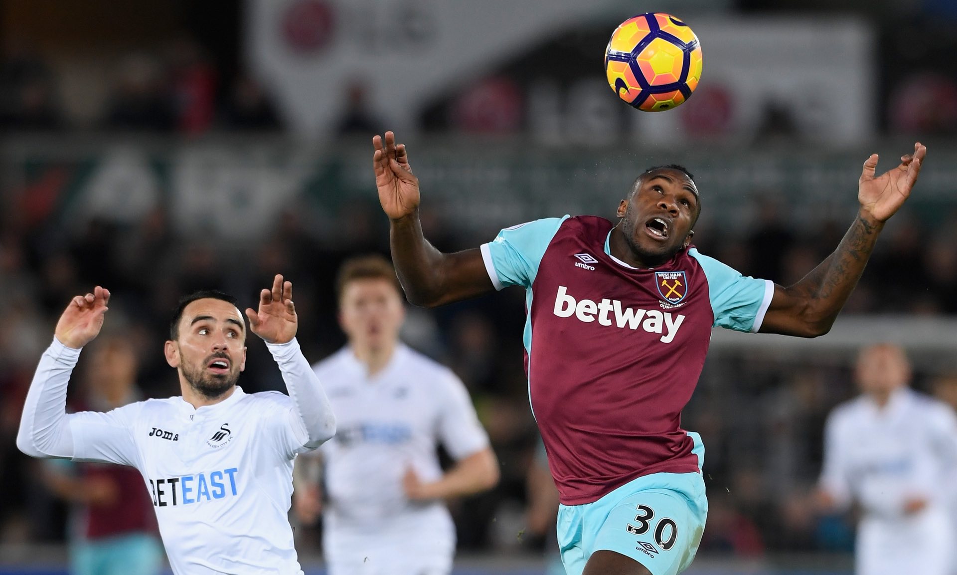 汗马功劳 汗马功劳